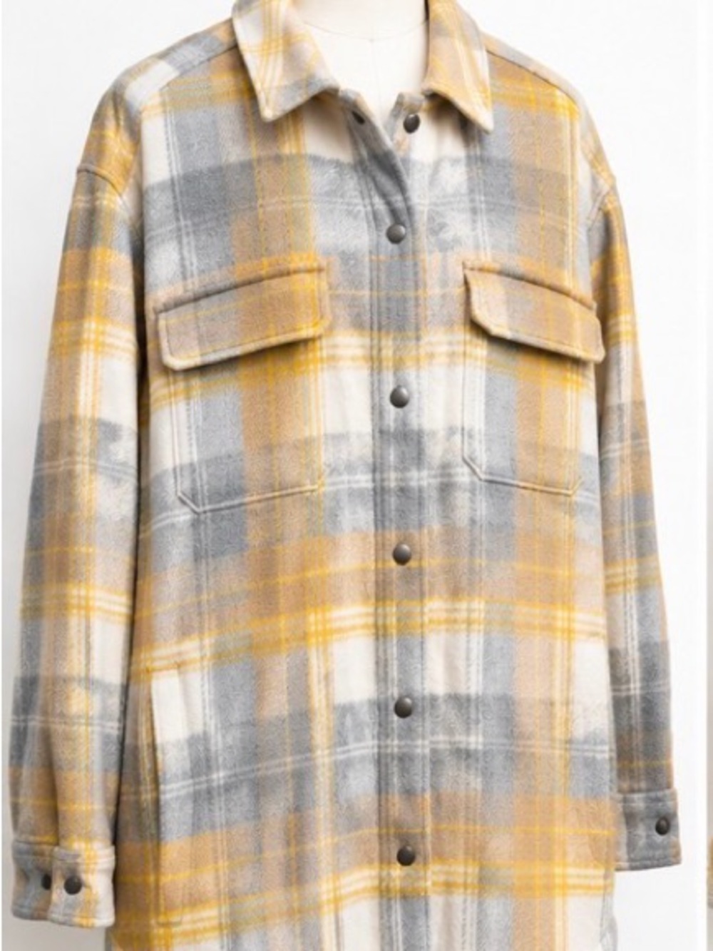 Old Navy Plaid Shacket Jacket 2X Gray Beige Yellow Snap Front Heavy Flannel
